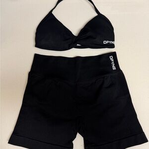 DFYNE Black Sports Bra and Shorts Set